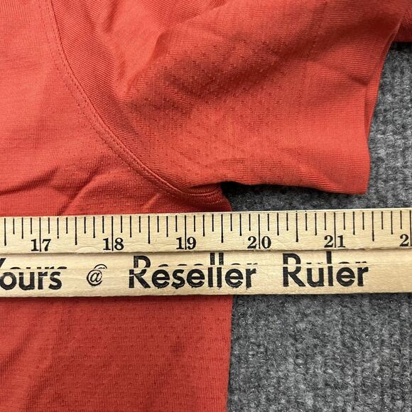 Lululemon Shirt Womens size 12 Orange Swiftly Tech Short Sleeve Scoop Seamless - Picture 7 of 7